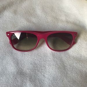 SOLD Rayban sunglasses
